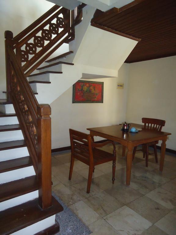 Ananda Resor 3*