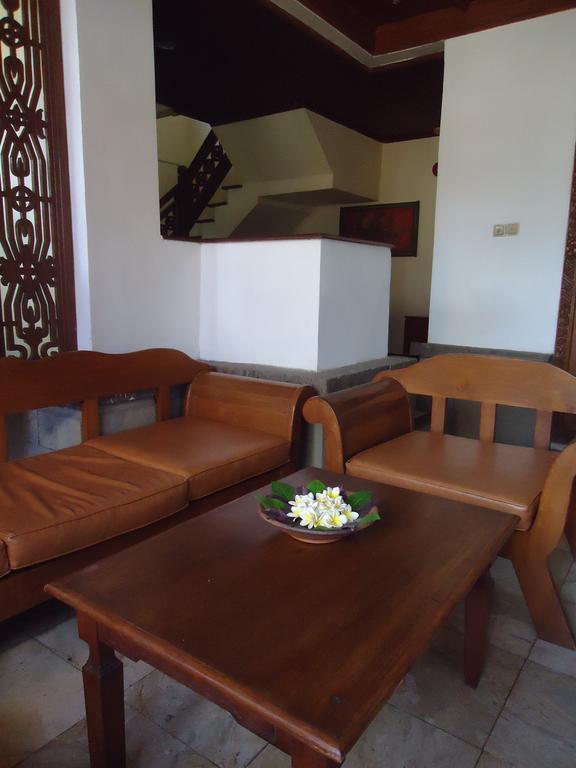 Ananda Resor 3*