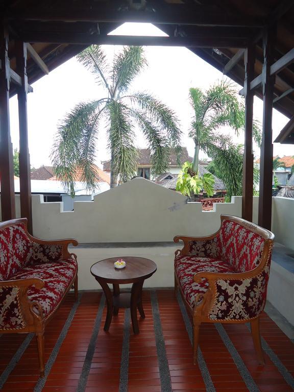 Ananda Resor 3*
