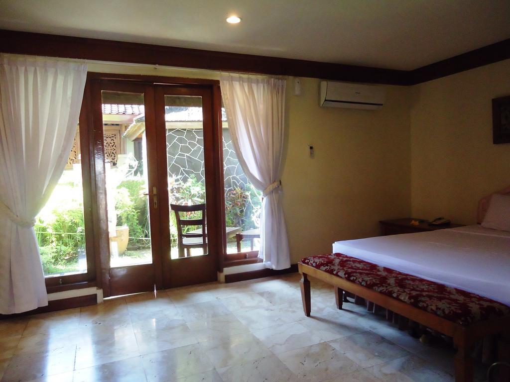 Ananda Resor