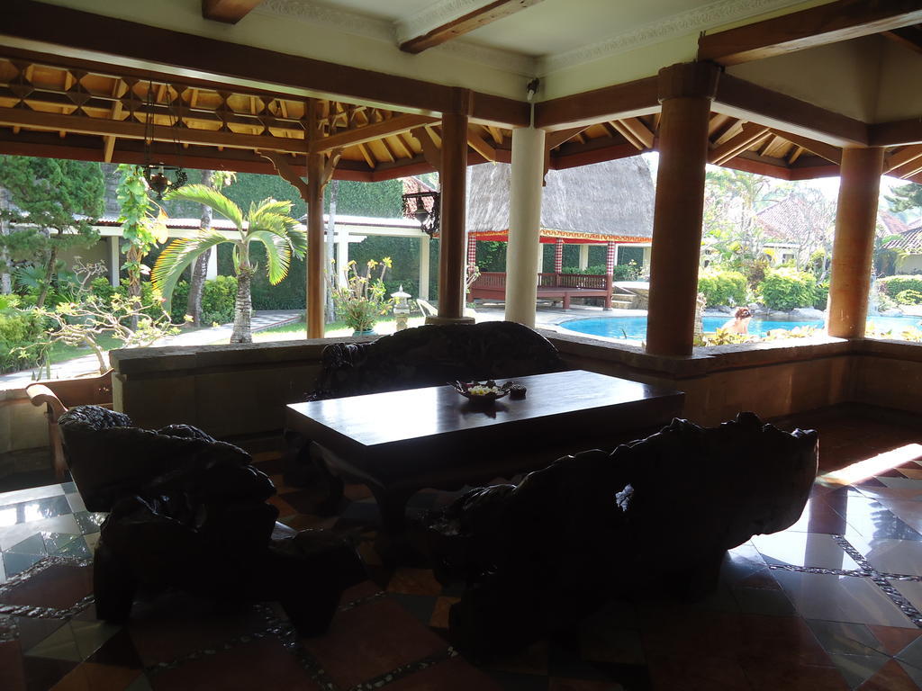 Ananda Resor