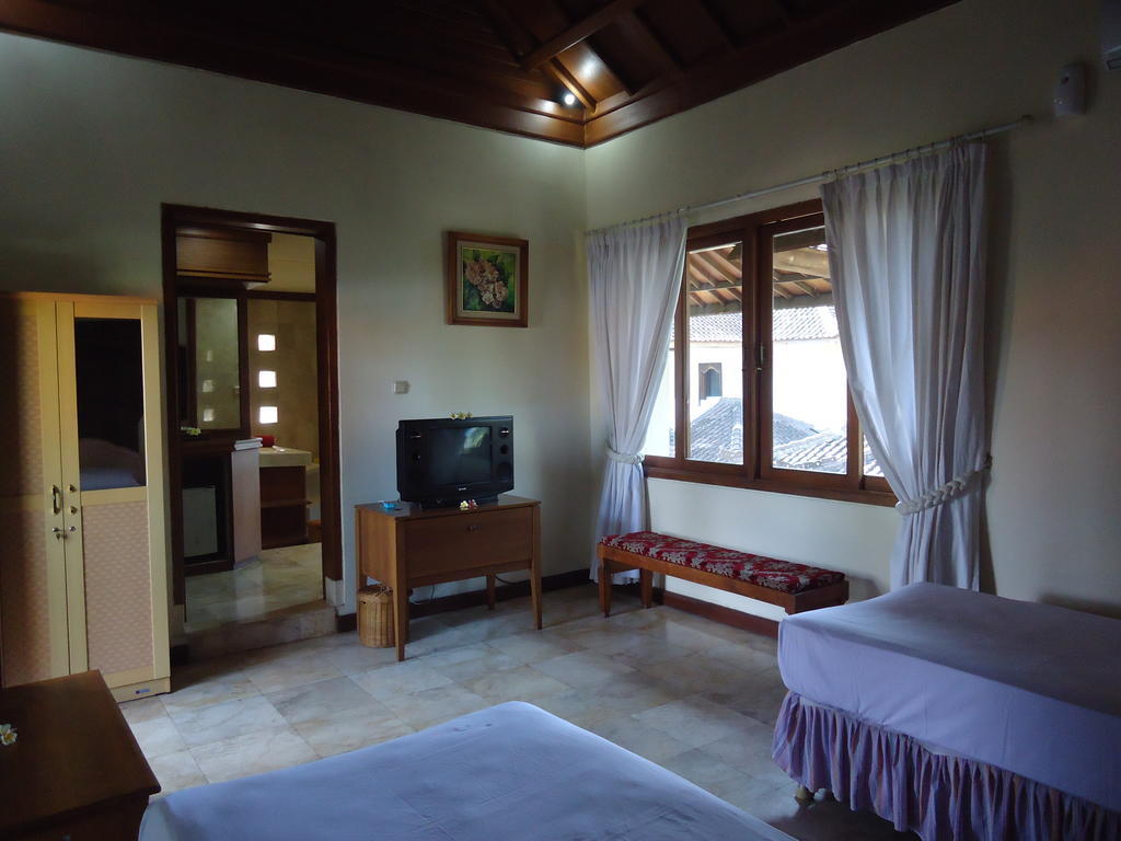 Ananda Resor 3*