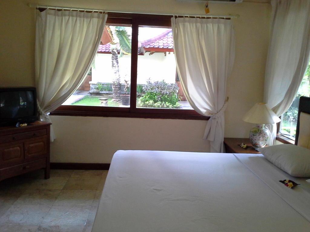 Ananda Resor Seminyak (Bali)